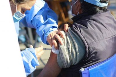 Ms de 200 malvinenses se vacunaron en Grand Bourg