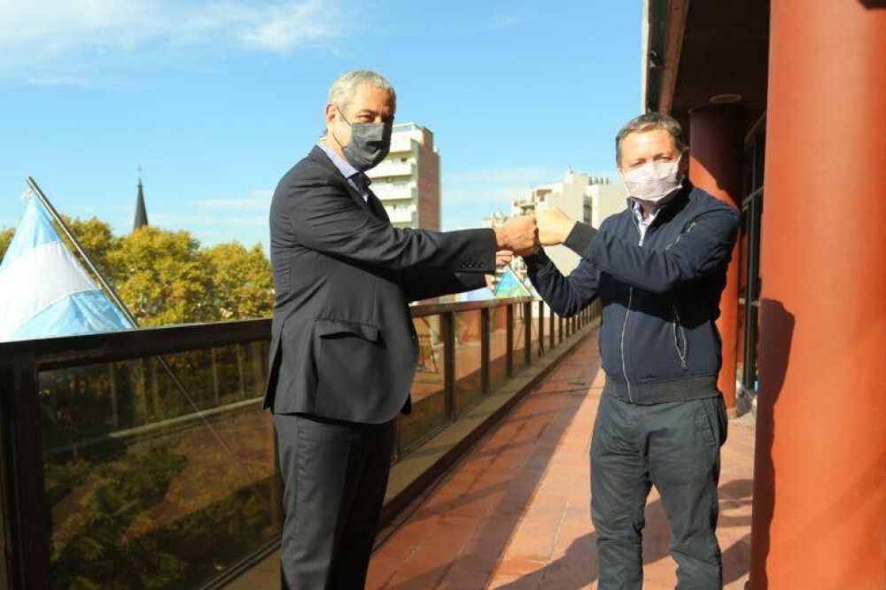 Fernando Gray y Jorge Ferraresi se reunieron por obras de viviendas en Esteban Echeverra