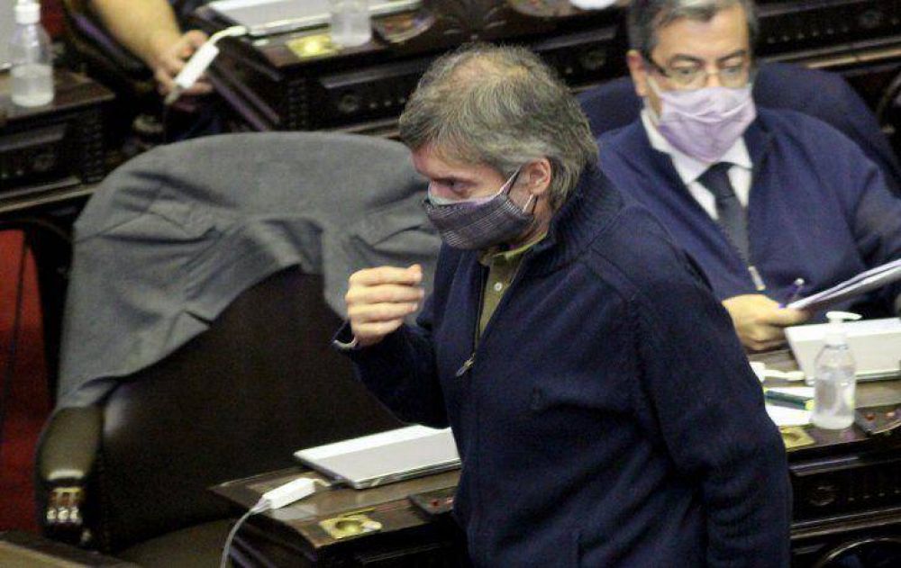 Tras ser internado por clicos renales, Mximo Kirchner recibi el alta