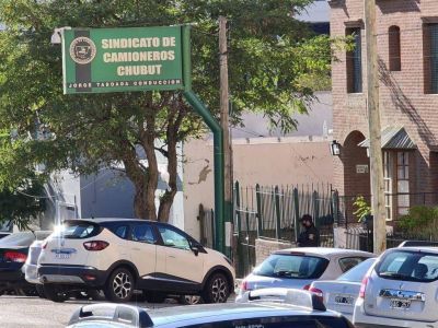 Procesan y embargan a 20 miembros de Camioneros en Chubut por la causa que investiga el robo de vacunas en la provincia