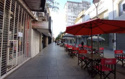 Nación garantizó ayuda económica a bares y restaurantes de Corrientes