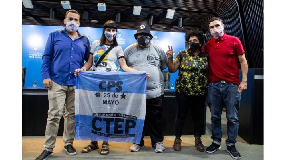 Movimentos Sociales piden crecer desde abajo a trav�s de las mutuales y cooperativas