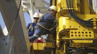 Petroleros de YPF llegaron a un acuerdo en paritarias de un 42,3%