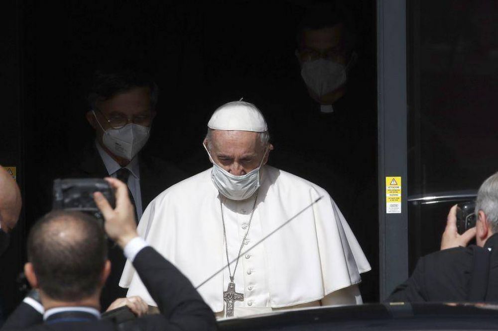 Abusos: Francisco traslada la escuela de monaguillos afuera del Vaticano