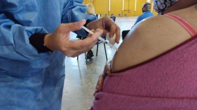 Comenz� la aplicaci�n de la Segunda dosis de Sinopharm