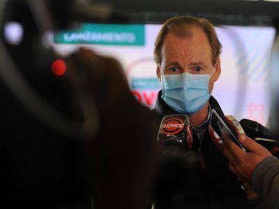 A Bordet le diagnosticaron neumon�a y se encuentra en buen estado general