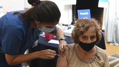 Al menos 5000 vidas se salvaron en Argentina gracias a las vacunas contra el coronavirus