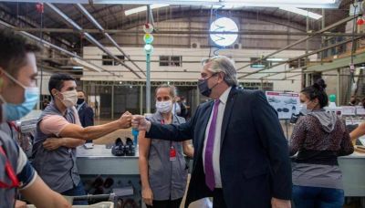 Exclusivo: el gobierno prepara una inyecci�n de $450 mil millones para reactivar la econom�a