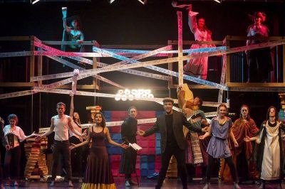 El grupo 'Escenario Vac�o' de Logro�o recibe el premio Buero Vallejo Coca Cola de teatro joven 2021