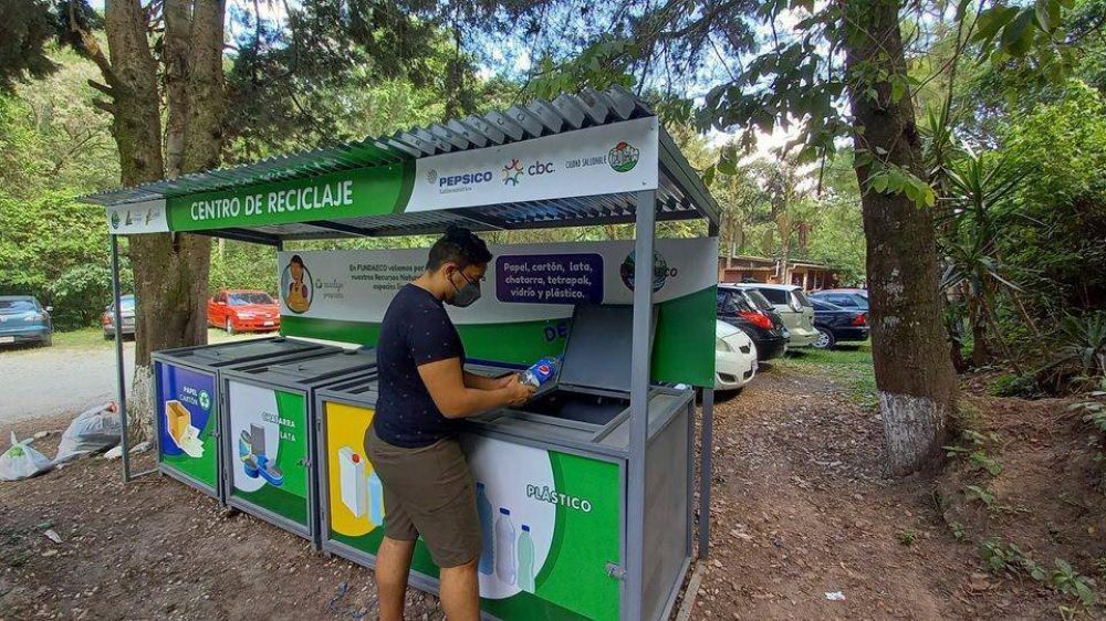 Reciclaje con Propsito de PepsiCo, Inaugura dos estaciones de reciclaje en Ciudad de Guatemala