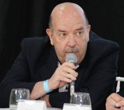 H�ctor Laplace reclam� cumplir las leyes evitando �subocupados y tercerizados�
