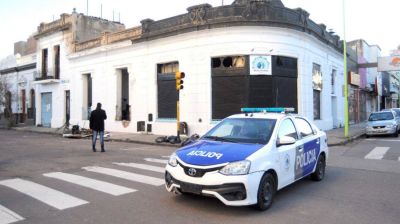 A una semana del atentado al local del Frente de Todos, reina el hermetismo en torno a la causa