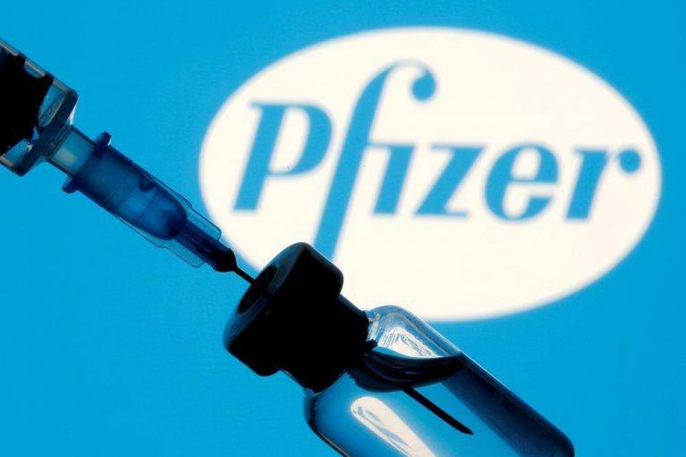 El Gobierno y Pfizer negocian en un intrincado terreno legal con escasas posibilidades de cerrar un acuerdo comercial
