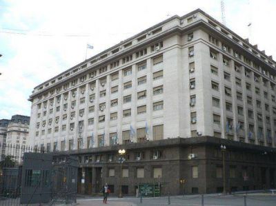 Gobierno conf�a en lograr super�vit comercial que ayude a negociar con FMI