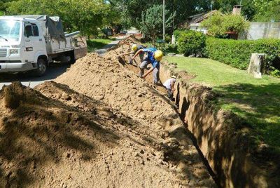 La Provincia confirm� obras de cloaca para dos barrios de Mar del Plata