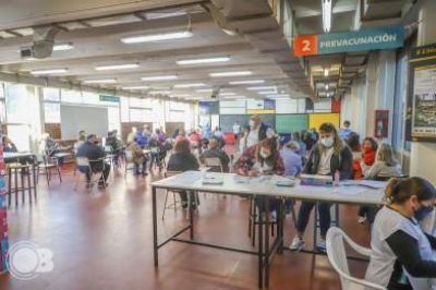 Llegan este viernes 16.600 dosis de AstraZeneca a Mar del Plata