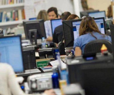 El Gobierno lanz� un programa para promover nuevos puestos de trabajo