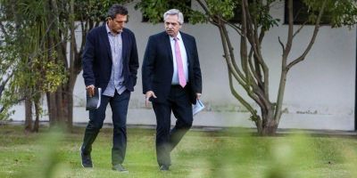Alberto con China y Massa con Estados Unidos: el Gobierno dibuja una estrategia multilateral para la deuda y las vacunas