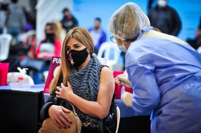 M�s de 2.400 citados en San Luis para recibir primeras y segundas dosis