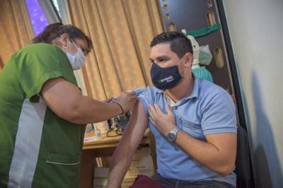El Ministerio de Salud vacun� al personal del Ministerio de Gobierno y sus dependencias