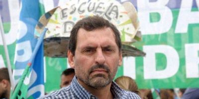 Asumi� Alejandro Salcedo al frente de la UDOCBA: �Es imprescindible negociar salarios�