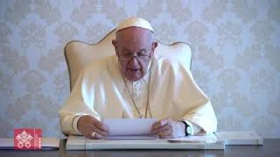 Francisco: Sirven decisiones que conviertan las armas en alimentos