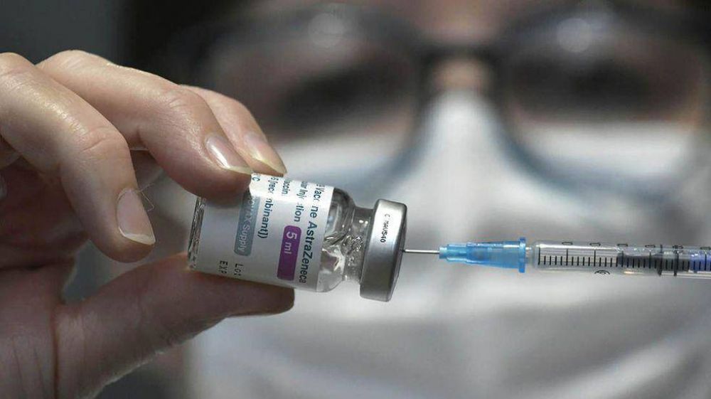 Llegan ms vacunas contra el coronavirus a Crdoba: 28.800 dosis de AstraZeneca