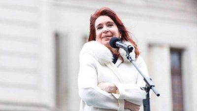 Cristina Kirchner define el territorio de campa�a, hace eje en la vacunaci�n y busca descargar culpas por la cifra de muertes