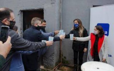 Tigre: Malena Galmarini inauguró junto a Concejales del FR Todos una red de agua potable para El Talar