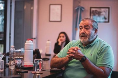 Entrevista a H�ctor Daer: Salarios, CGT, UIA, el futuro del trabajo y el trabajo del futuro