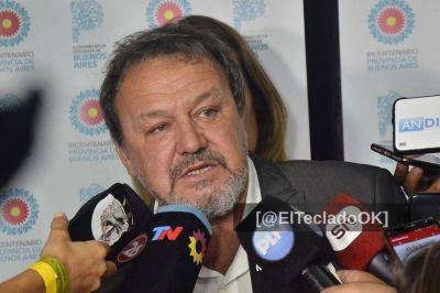 Roberto Costa: 