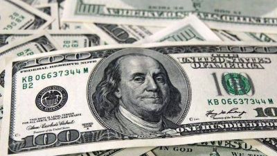 El d�lar blue volvi� a caer, pero sigui� la presi�n en los financieros