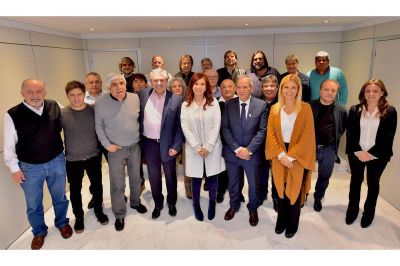 Encuestas 2021: pese a las dificultades, el Frente de Todos mantiene sus apoyos