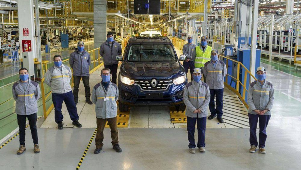 Trabajo: Renault incorpora 500 nuevos operarios a una de sus plantas