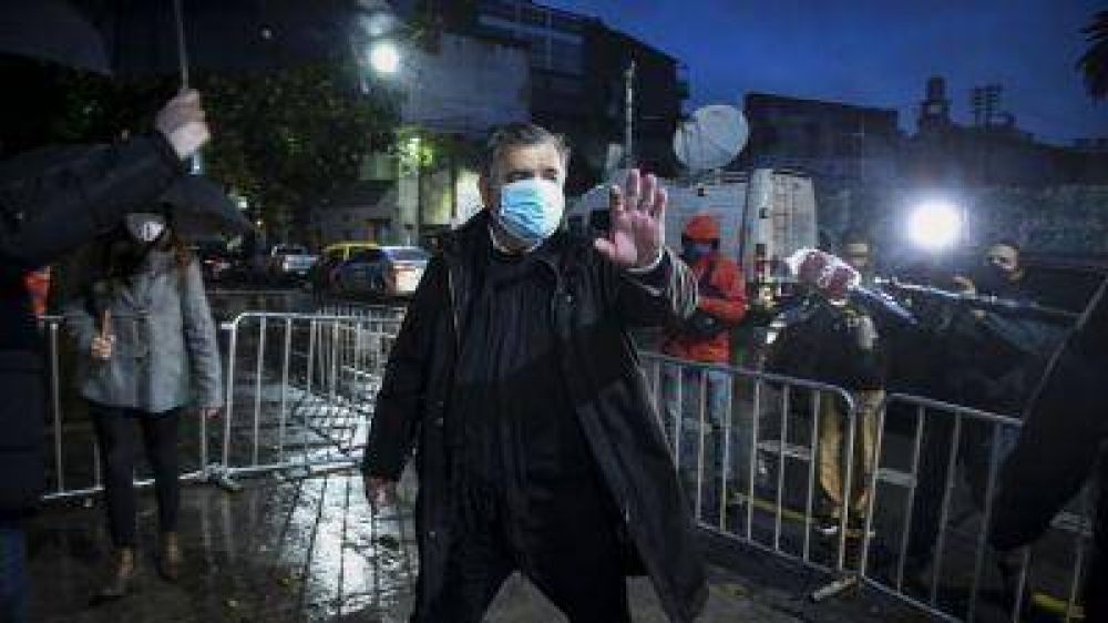 Tras las renuncias de Bullrich y Carri�, en C�rdoba el PRO espera un gesto de Negri