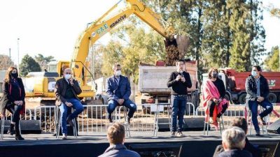 Junto a Kicillof y Massa, Nardini present� la mega obra del paso bajo nivel de Malvinas Argentinas