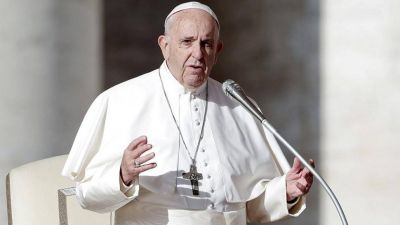 El papa Francisco se recupera de su operaci�n de colon