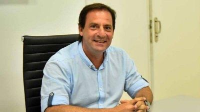 Sigue estable Ariel Sujarchuk tras ser internado por neumon�a bilateral a ra�z del Covid