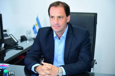 Escobar: tras ocho d�as, Sujarchuk contin�a internado y extendi� su licencia hasta el 16 de julio