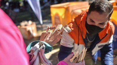 Ecocanje: material para reciclado a cambio de semillas