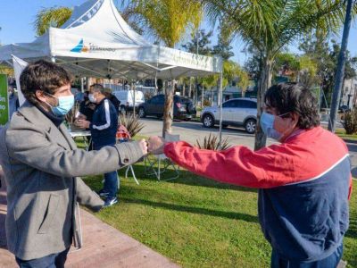 Juan Andreotti particip� del operativo �El Municipio en tu Barrio� en el Parque del Bicentenario