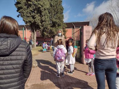 Habilitan la extensi�n de la jornada de clases presenciales
