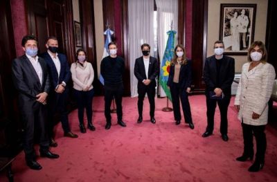 Empresarios de Lan�s participaron de la reuni�n con Kicillof y la C�mara Empresarial Bonaerense.