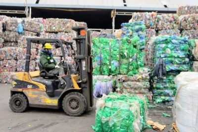 Ferraresi y Kulfas presentaron el Plan �Desarrollo Productivo Verde�, en Avellaneda