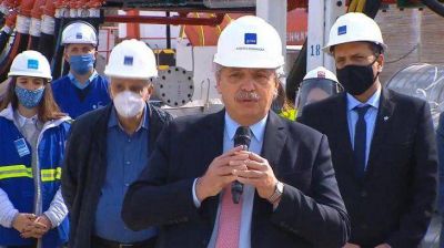  Alberto Fern�ndez inaugura una planta depuradora de AySA en Guernica