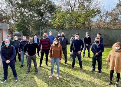 Manes busca seducir a La Territorial del PRO para disputarle el Conurbano a Santilli