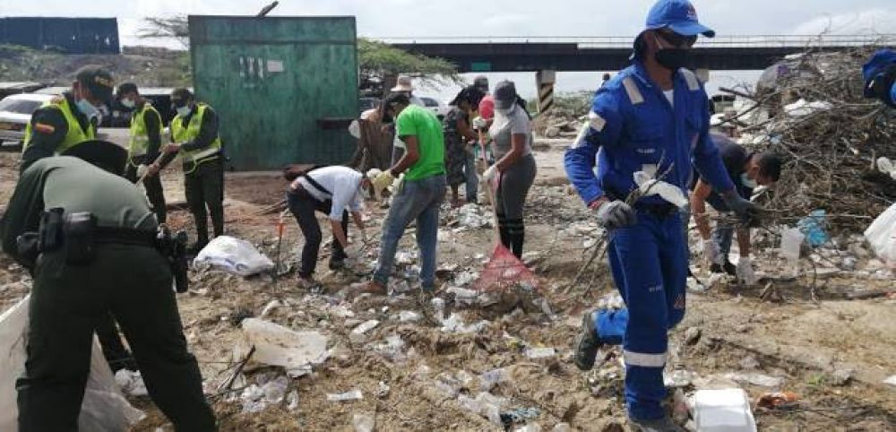 3,2 toneladas de residuos slidos fueron retiradas del Parador Turstico de Cuatro Vas
