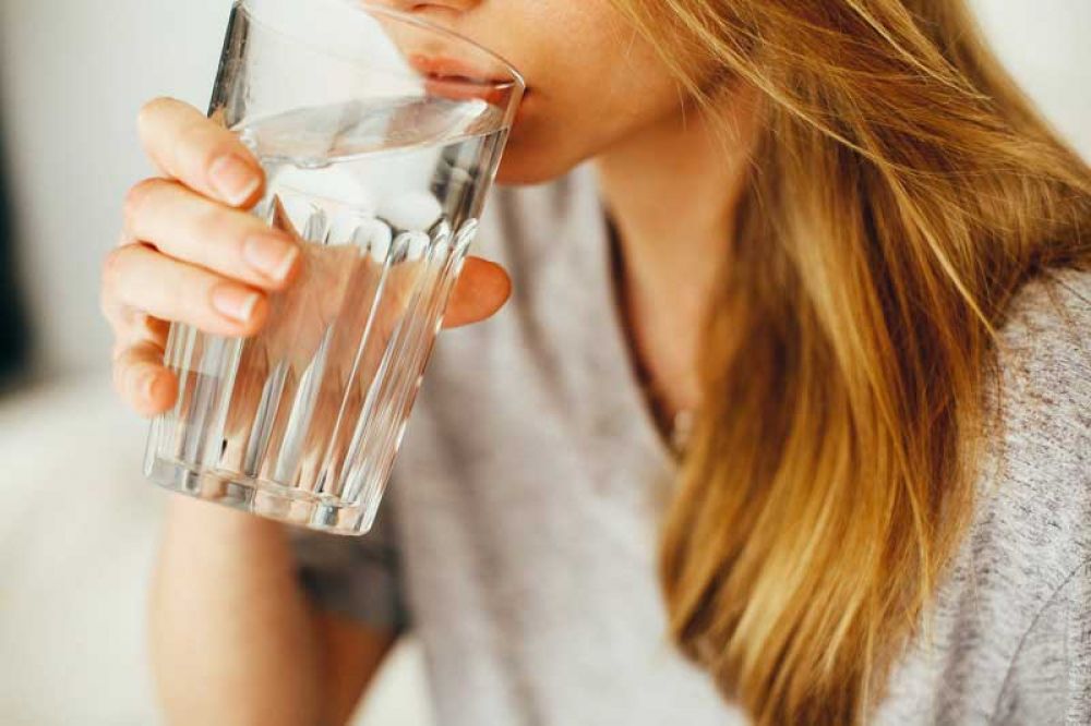 Un estudio entre adolescentes de Sabadell vincula el consumo de bebidas azucaradas con rendimiento escolar bajo