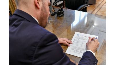 Guzm�n vot� en el FMI a favor del reparto de los DEG