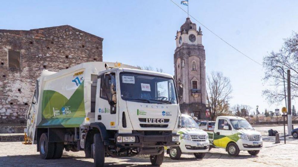 El municipio adquiri tres vehculos para la recoleccin de residuos